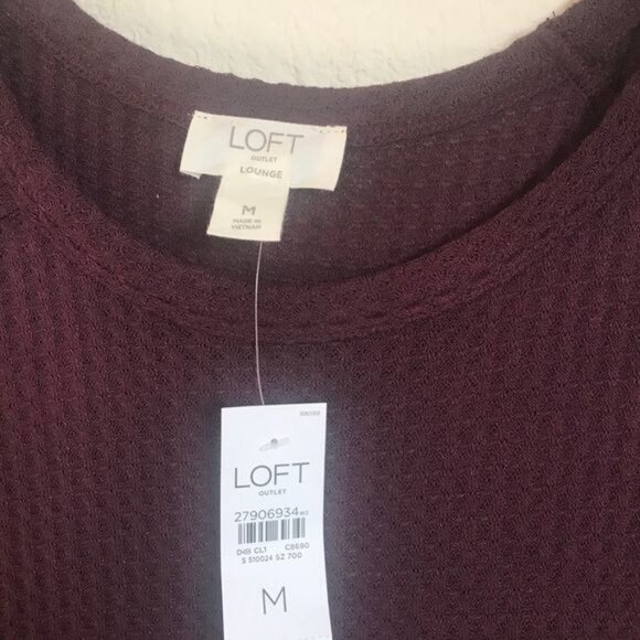 LOFT Outlet Lounge Long Sleeve Top in Burgundy - Size M NWT - Picture 4 of 5